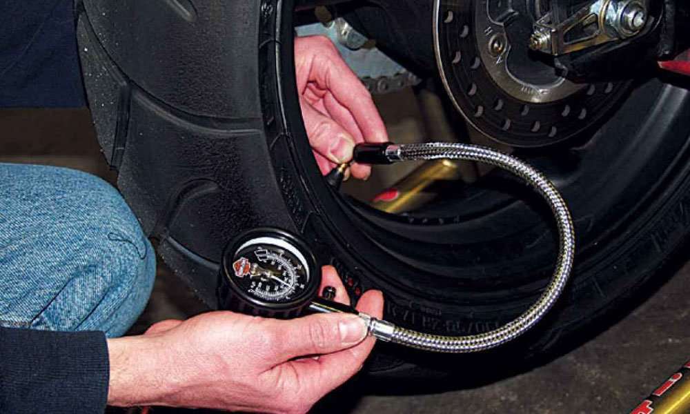 Tekanan Angin Ban Motor