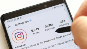 Akunmu Stagnan? Inilah Alasan Kenapa Banyak Brand Diam-Diam Pakai Jasa Followers Instagram!